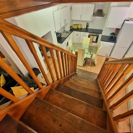 Duplex Home With 3 Bedrooms And Large Sofa-Bed Plus Back Patio, Near Angel And King'S Cross Station London Exterior photo